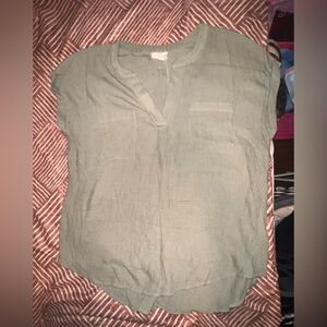 1XL Olive Top